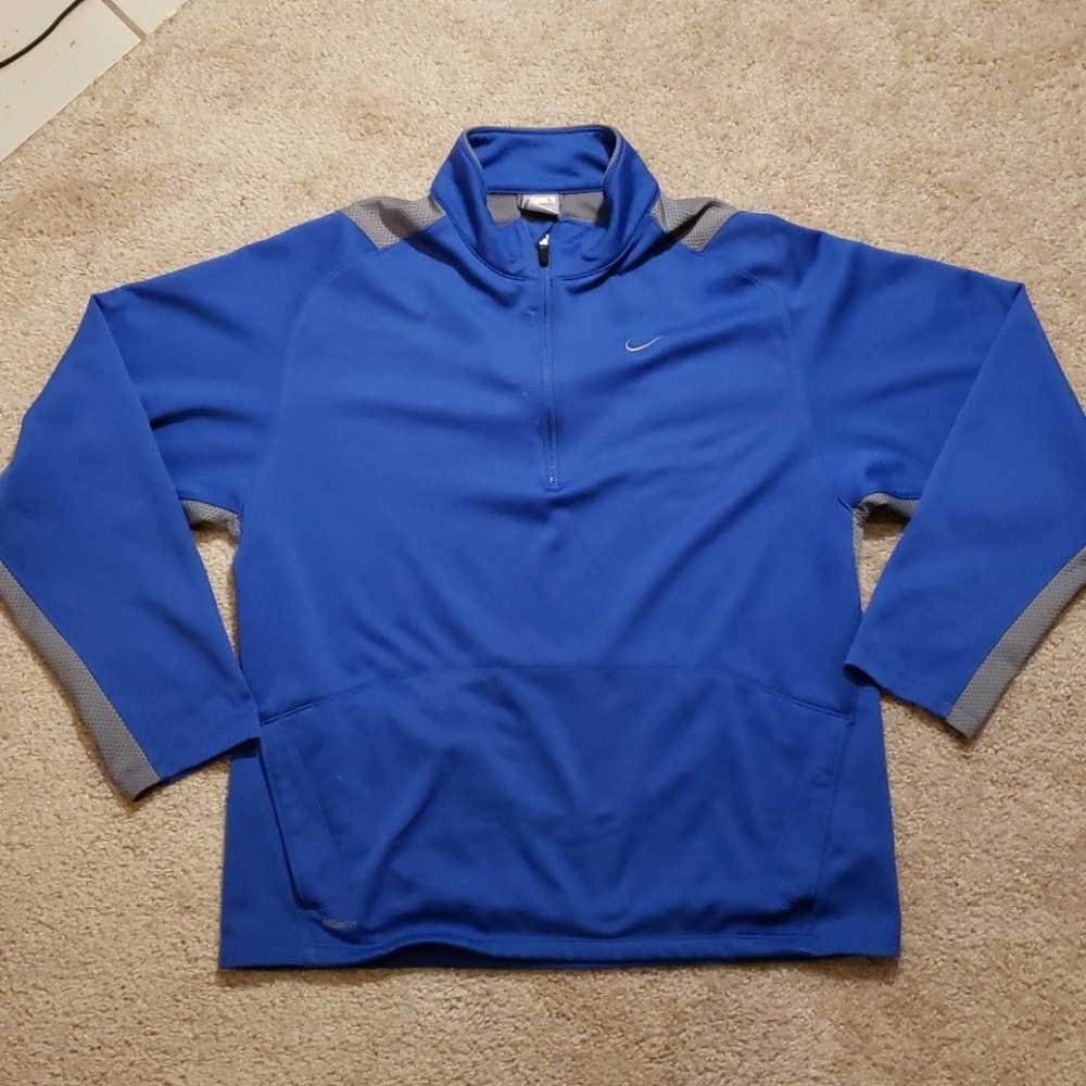 Mens Nike dry-fit long sleeve.
